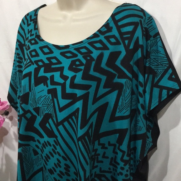 Dex Tunic Top - Picture 2 of 3